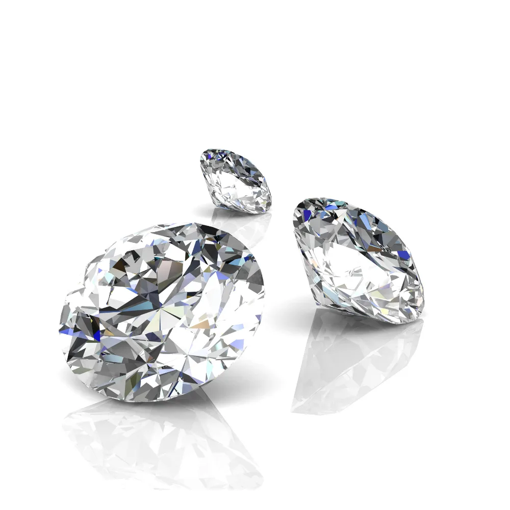 13. Přírodní & laboratorní diamant